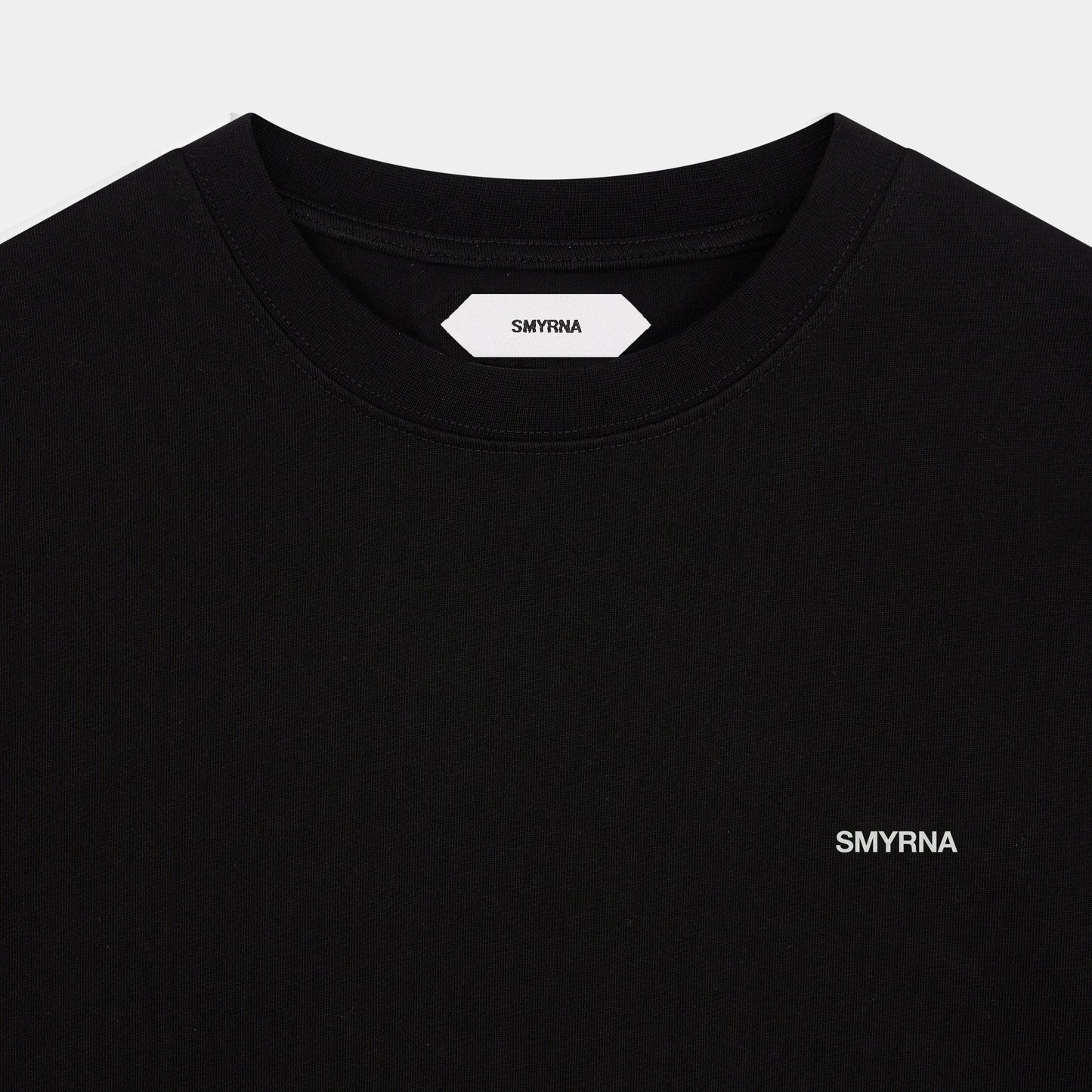 SMYRNASmyrna logo t-shirt in black W - T-shirt
